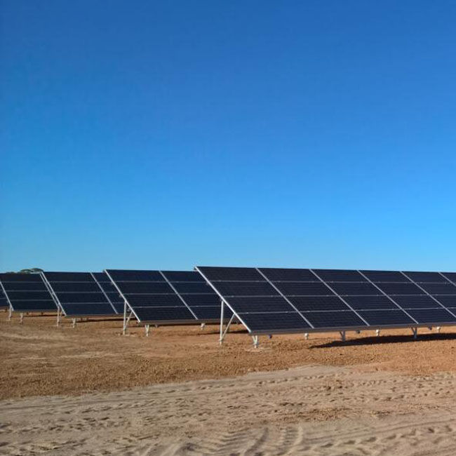 Có thể biến sa mạc sahara thành một trang trại năng lượng mặt trời?